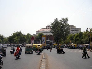 Town Hall מהגשר