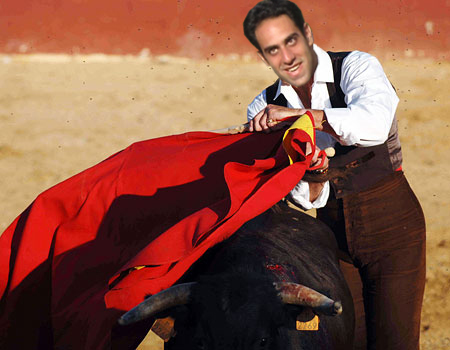 bullfightersolarpix_450x350-copy-copy bullfightersolarpix_450x350-copy-copy